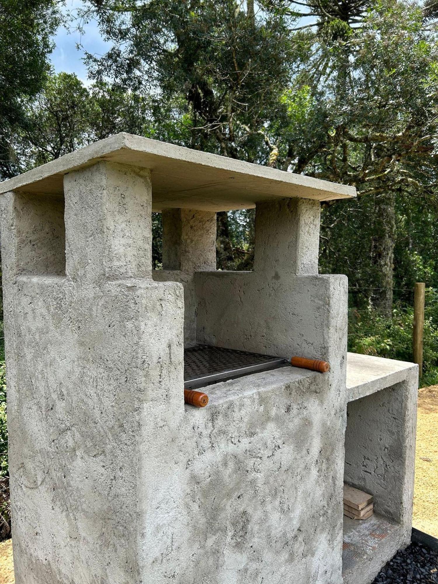 Chales Incriveis Com Banheira De Hidromassagem E Vista Encantadora อูรูบิซิ ภายนอก รูปภาพ